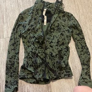 Like new lulu lemon zip up